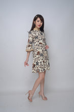 将图片加载到图库查看器,Dress - Modern Batik Rare Ivory  Color