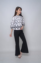 将图片加载到图库查看器,Blouse - Modern Batik Jacket