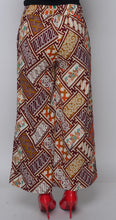 将图片加载到图库查看器,Long Pant - Modern  Batik Art
