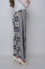 将图片加载到图库查看器,Long Pant - Modern Batik Art