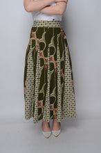 Load image into Gallery viewer, Long Skirt - Stylist Modern Batik Art
