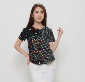 Blouse - Working in Style with Timore Motif